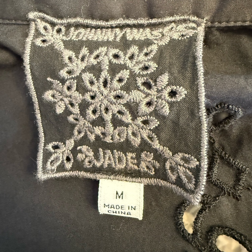 Johnny Was Jade Maricruz Button Down Shirt Black Eyelet Size Medium - Picture 7 of 10